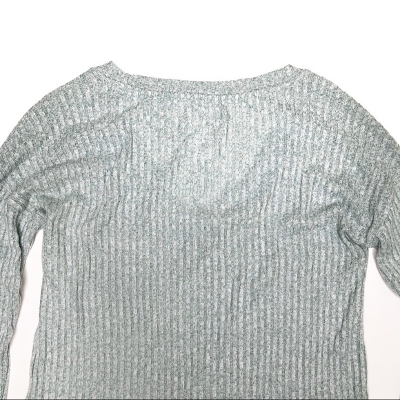 AEO Soft and Sexy Ribbed V Neck Top Sage Green XS - Picture 6 of 6